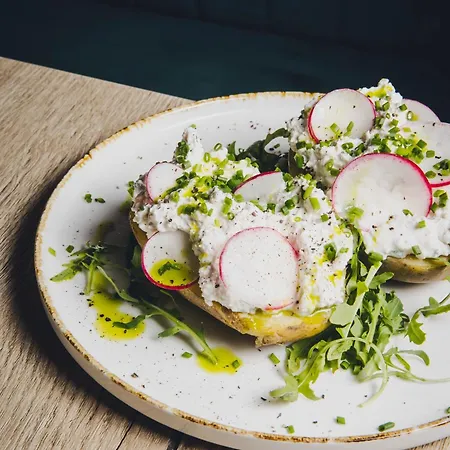 Cos Zydowska 33 Poznań