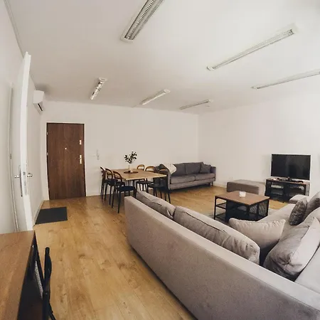 Cos Zydowska 33 Poznań