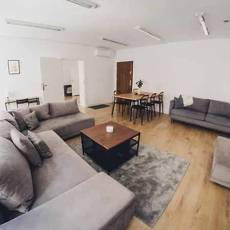 Cos Zydowska 33 Apartament *