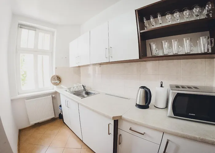 Cos Zydowska 33 Poznan