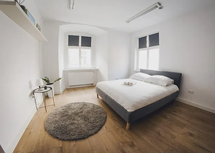 Cos Zydowska 33 Apartment